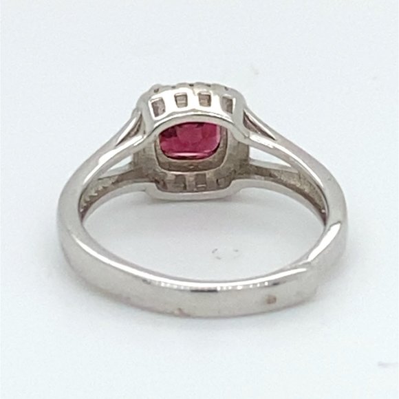 Pyrope Garnet 1.20ct White Gold Finish Solid 925 Sterling Silver Ring - Picture 5 of 7